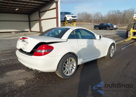 2009 Mercedes-Benz Slk 300 из США, поврежденный, VIN WDBWK54F89F191157